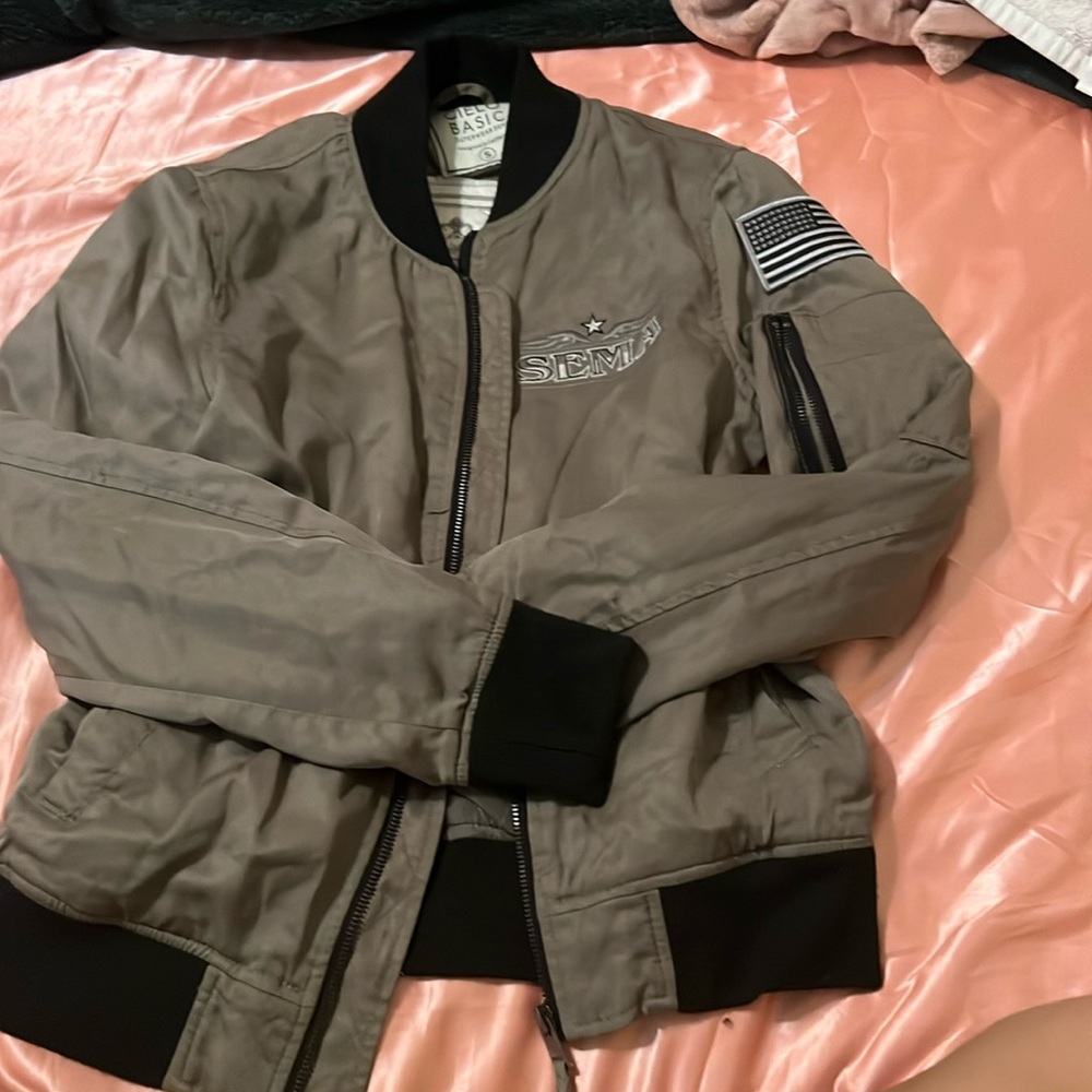 Cielo basic outerwear department bomber jacket. With patchwork added